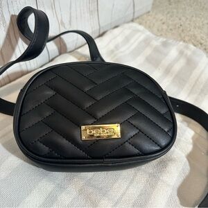 NWOT bebe fanny pack bag purse black adjustable strap zipper closure